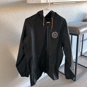 ***Size LARGE (men’s) ***
Black Brixton windbreaker material jacket